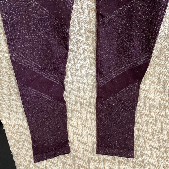 Athleta Twilight Tight 2.0 - Picture 6 of 9